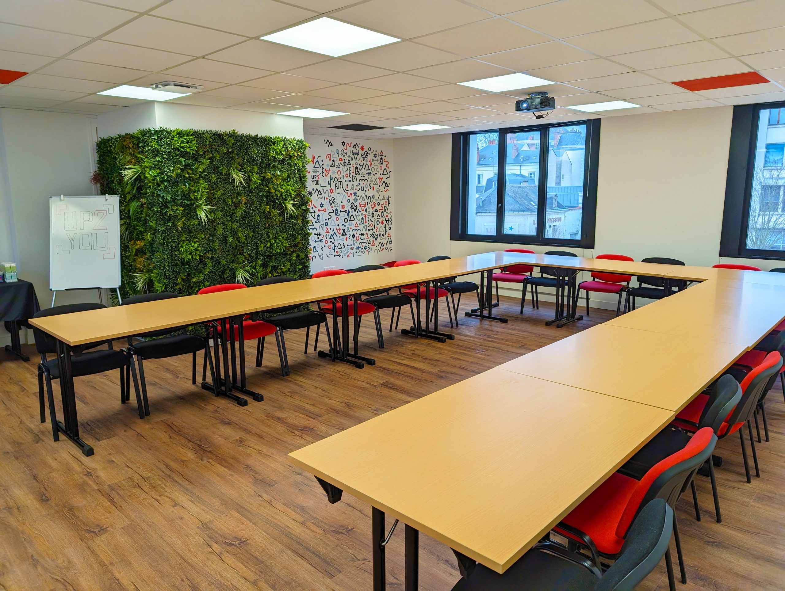 U-shaped layout Meeting Room, Up2You business center in Tours, Coworking, Rental of Offices and Rooms